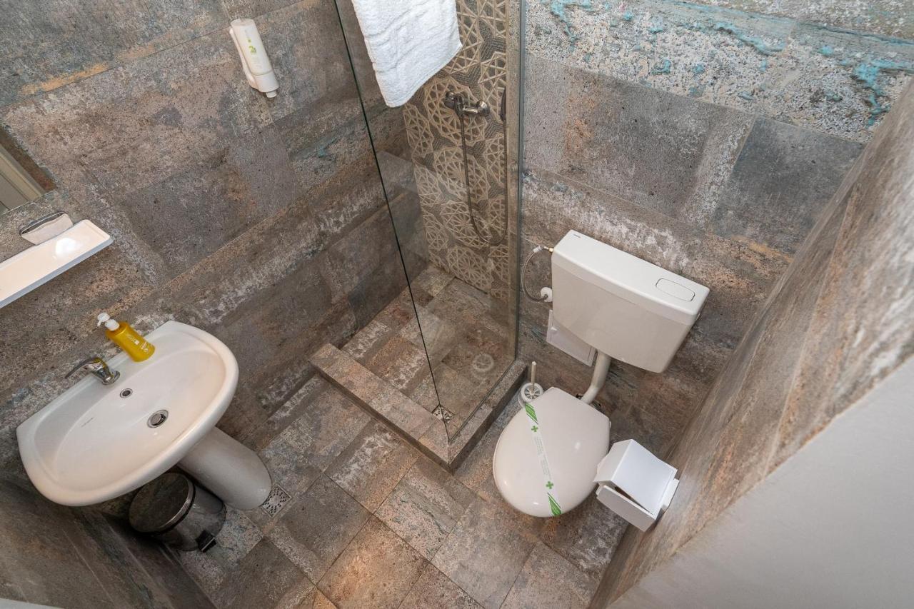 Hotel Irina فينوس المظهر الخارجي الصورة