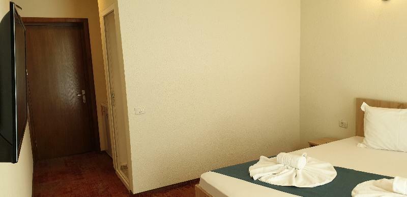 Hotel Irina فينوس المظهر الخارجي الصورة