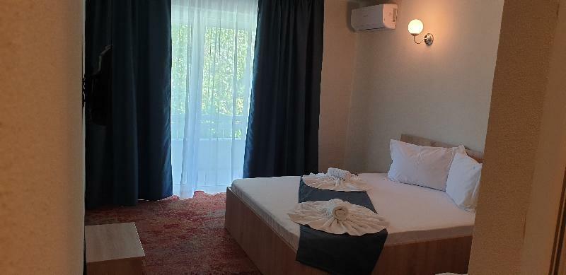 Hotel Irina فينوس المظهر الخارجي الصورة